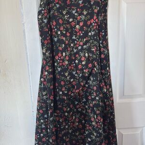 SHEIN Black Midi Skirt with Red Floral Print